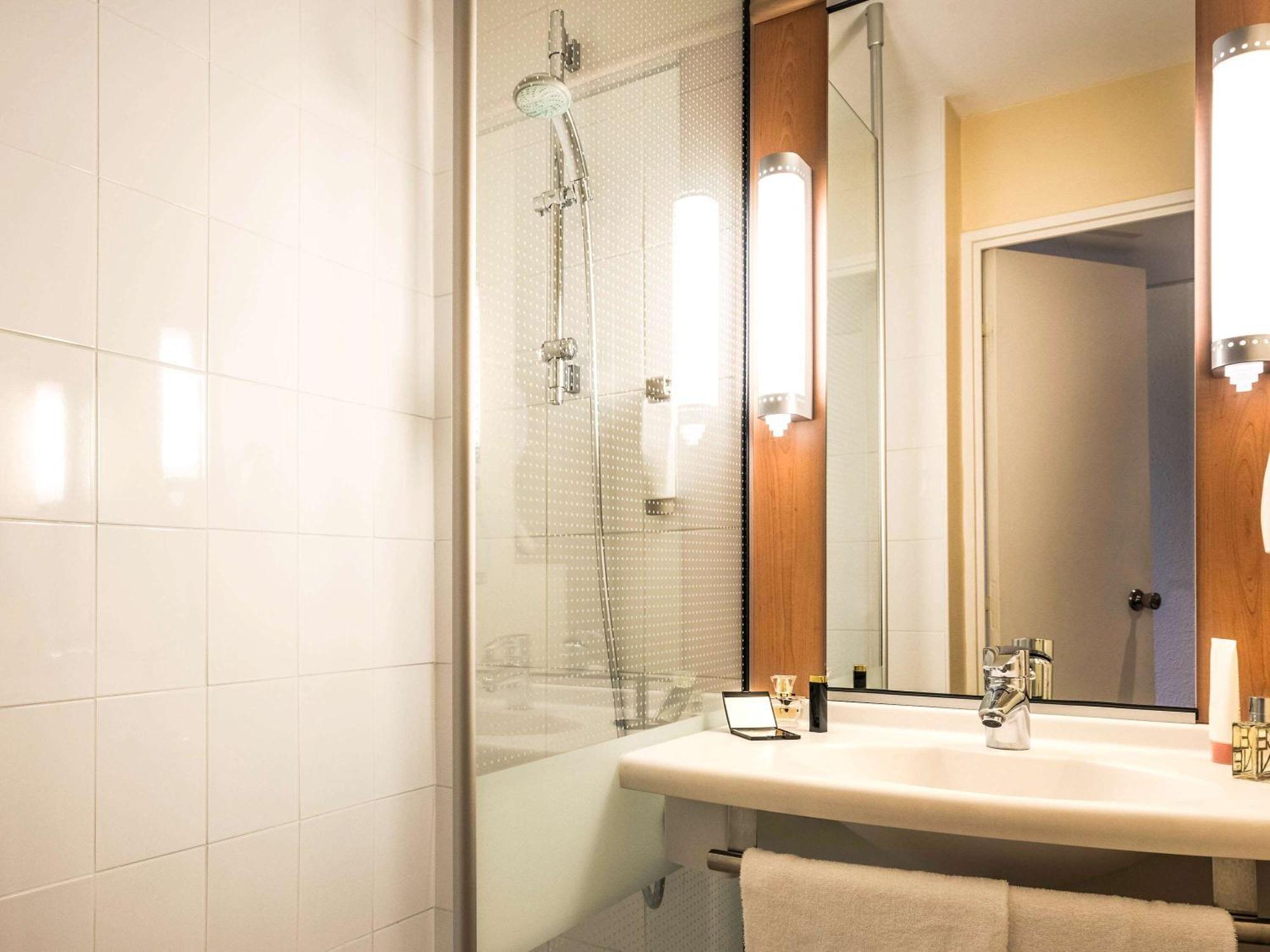 Ibis Paris Montmartre Sacre-Coeur Hotel Luaran gambar